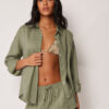 Cropped Linen and Viscose Shirt Cropped Linen and Viscose Shirt