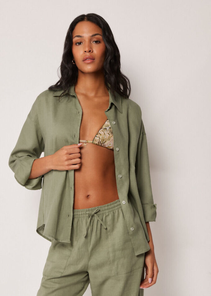 Cropped Linen and Viscose Shirt Cropped Linen and Viscose Shirt