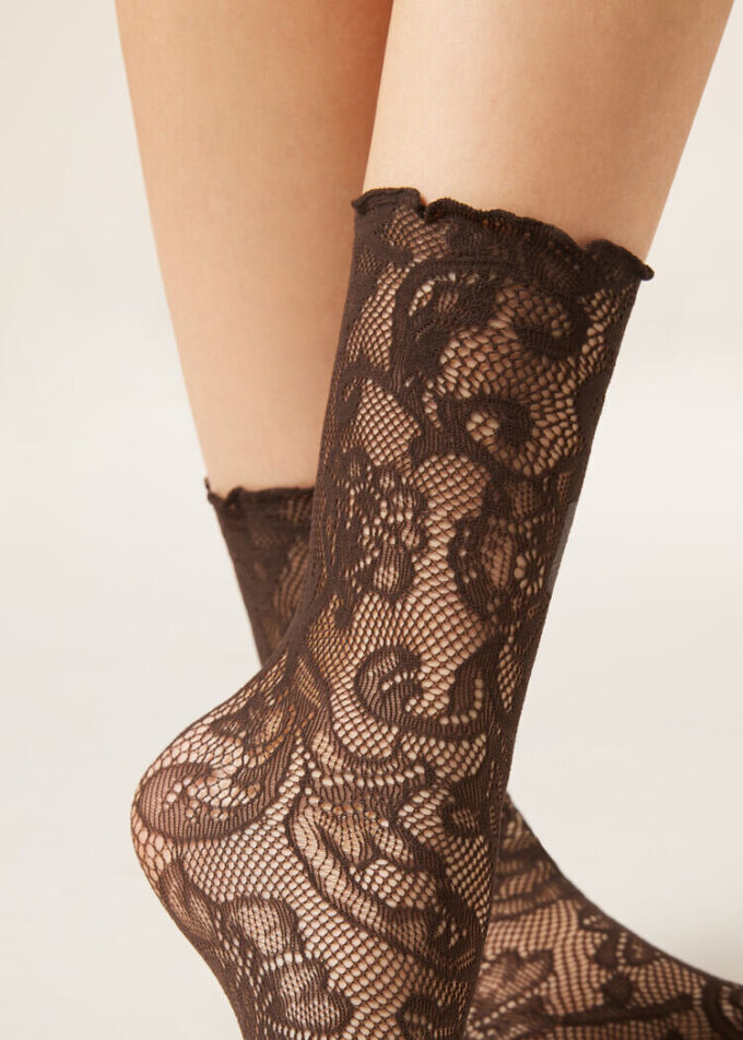 Floral Lace Socks