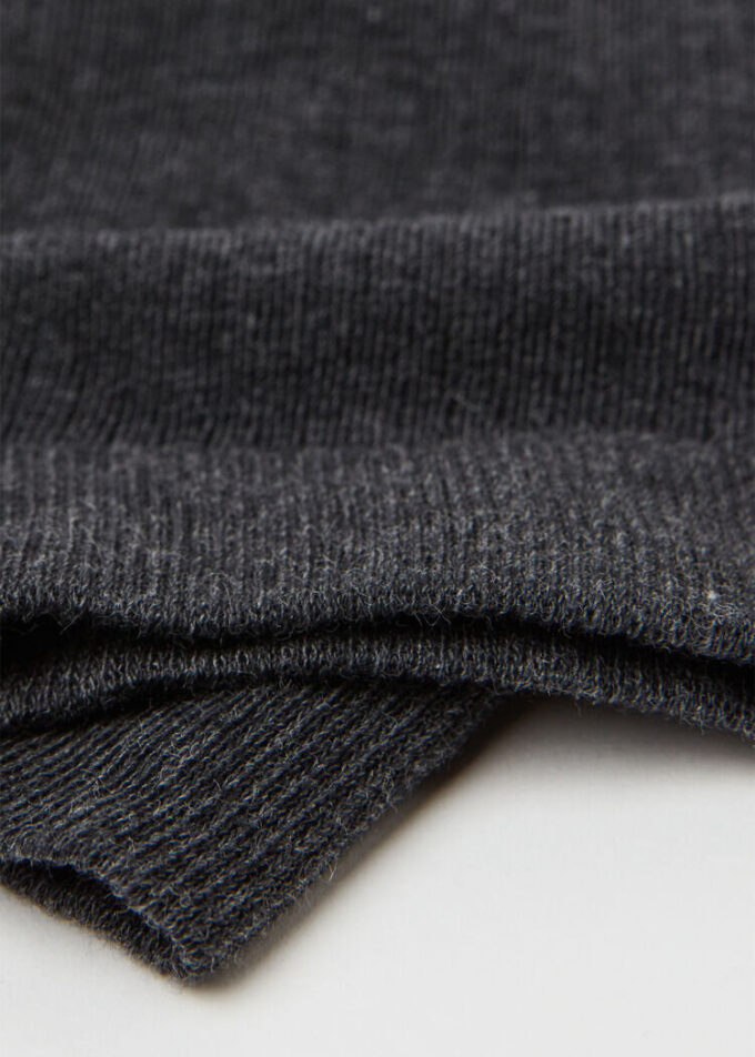 Long Ribbed Socks