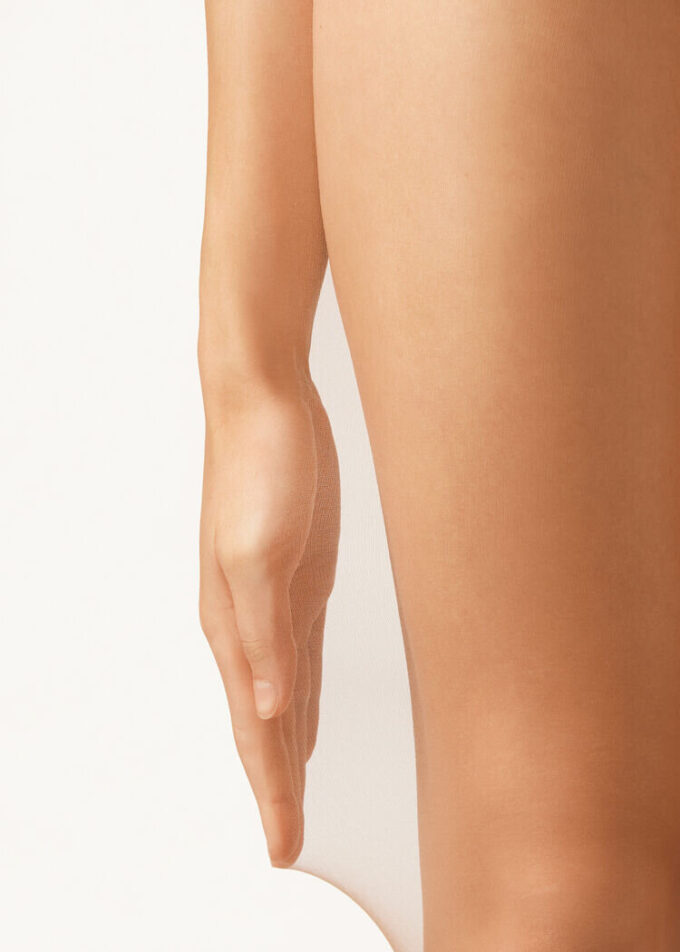 Sheer Matte Invisible Make up Effect 15 Denier Tights