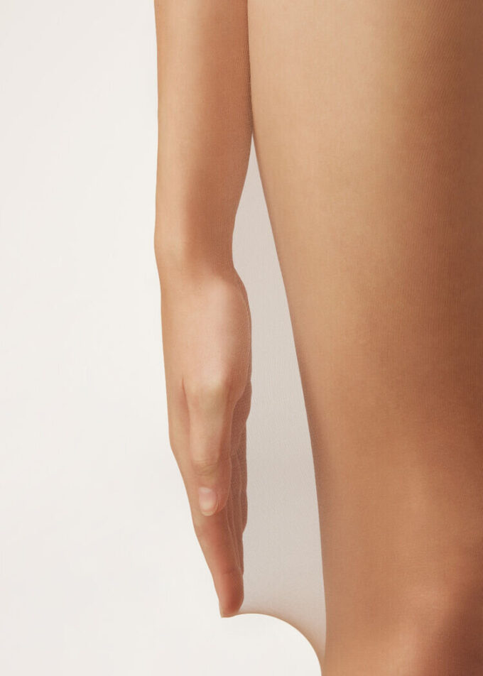 Sheer Matte Invisible Make up Effect 15 Denier Tights