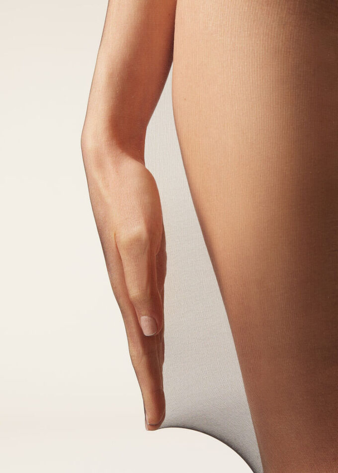 Sheer Matte Invisible Make up Effect 15 Denier Tights