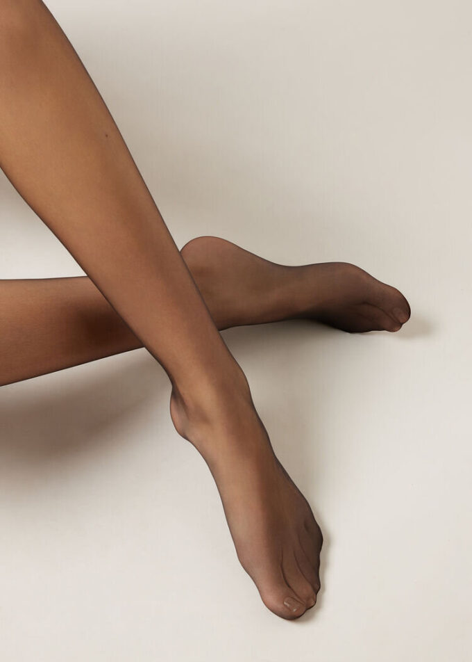 Sheer Matte Resistant 8 Denier Tights