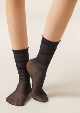 Sheer Short Socks